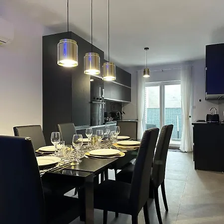 Private Pool Flat Near Valletta Appartement Pietà